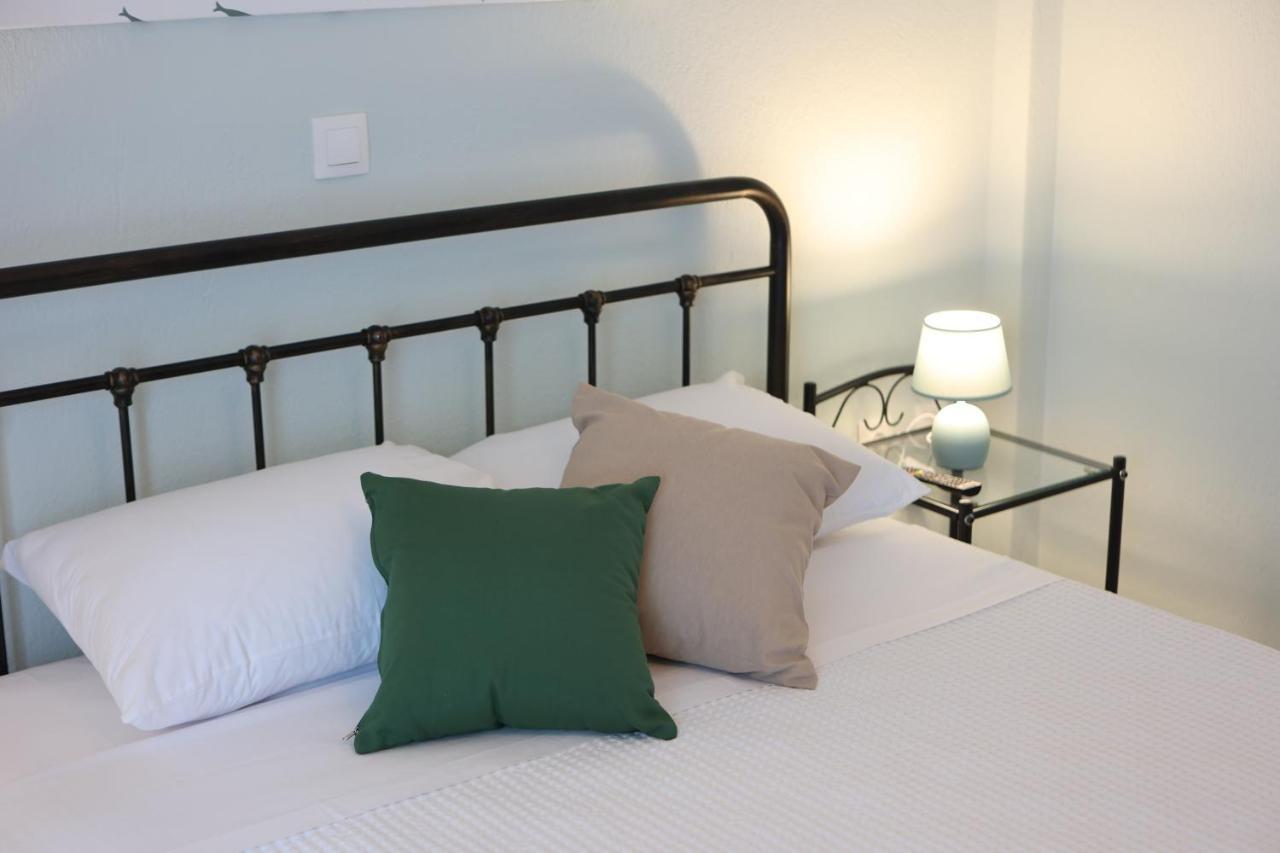 Island Boutique Apartments ピルガディキア エクステリア 写真