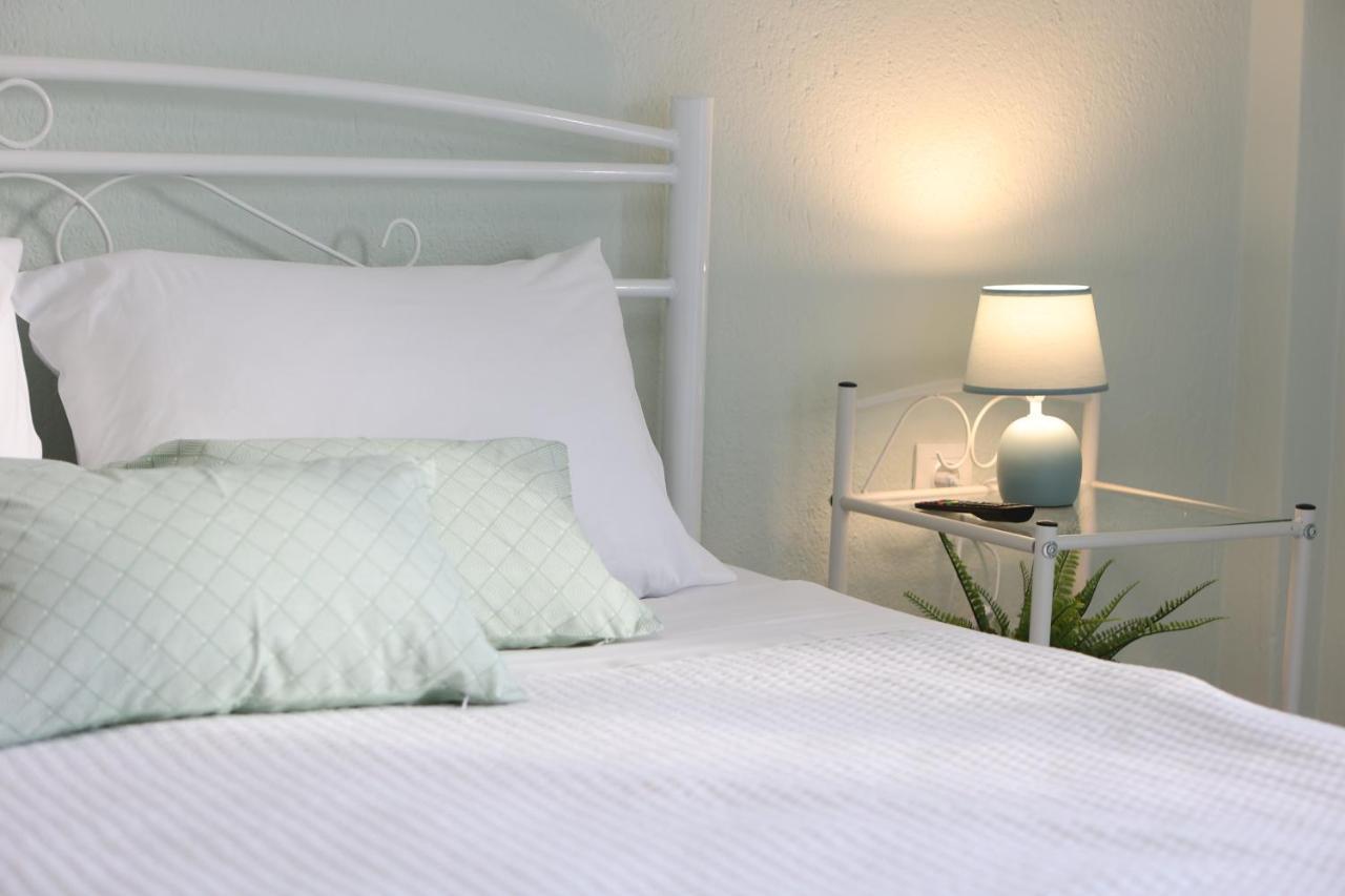 Island Boutique Apartments ピルガディキア エクステリア 写真