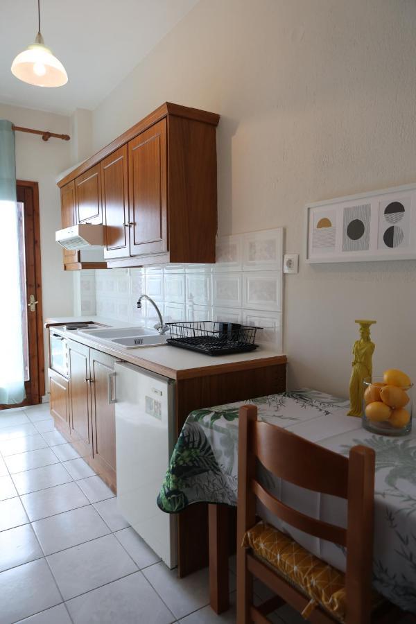 Island Boutique Apartments ピルガディキア エクステリア 写真
